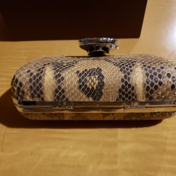 Edidi snakeskin clutch handbag - Picture 6 of 9